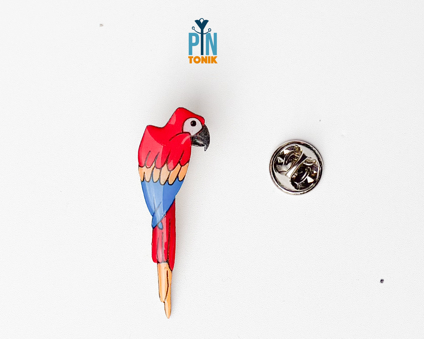 Ara Parrot Wooden Pin