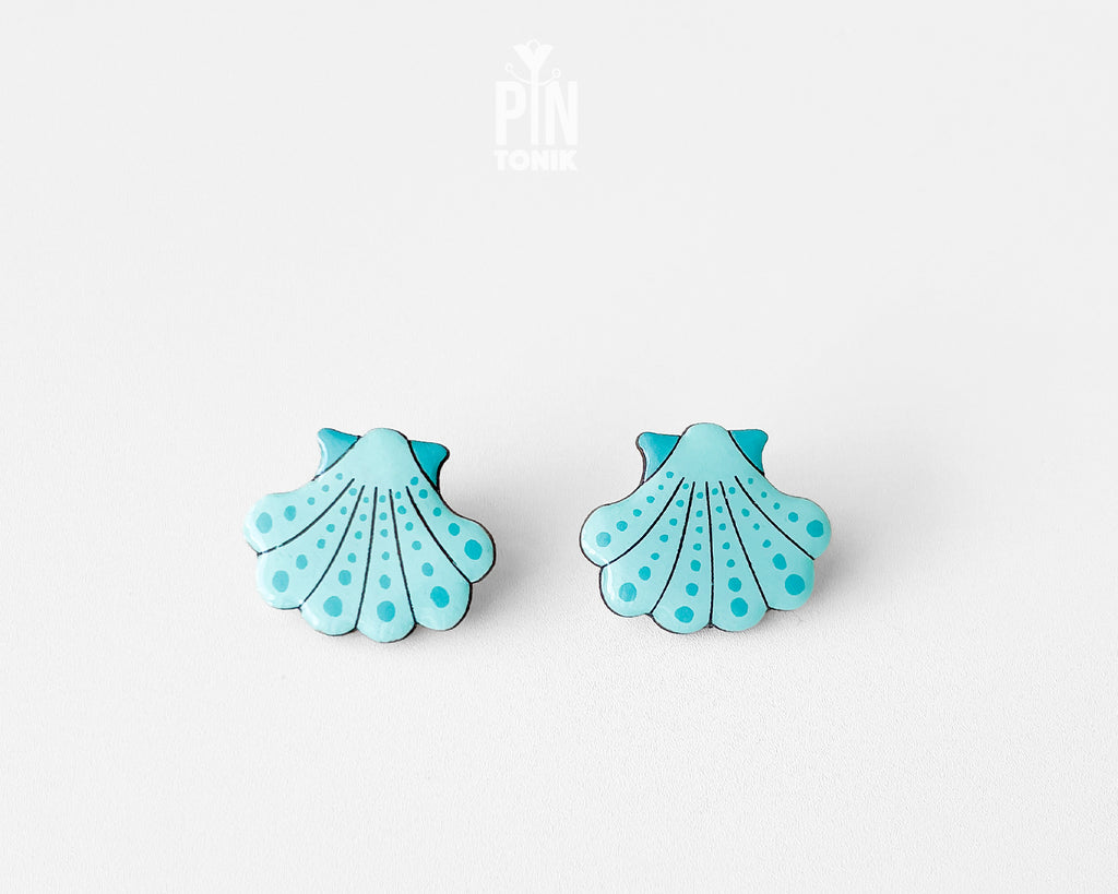 Oversized Scallop Shells Studs