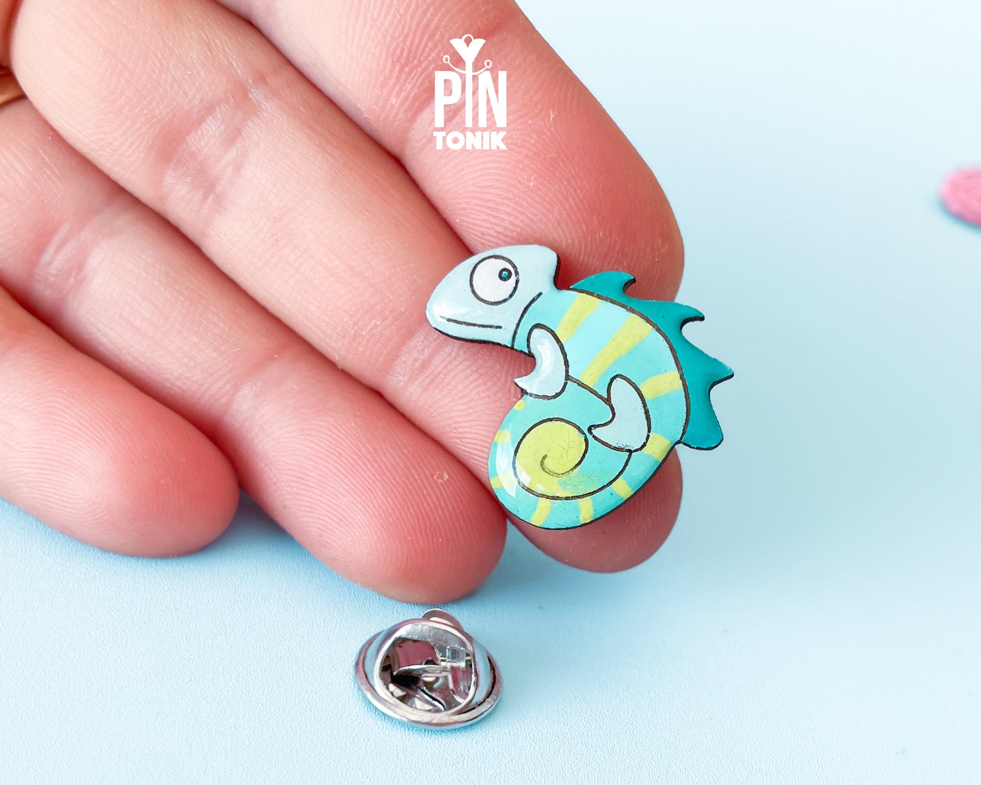 Blue Chameleon Pin