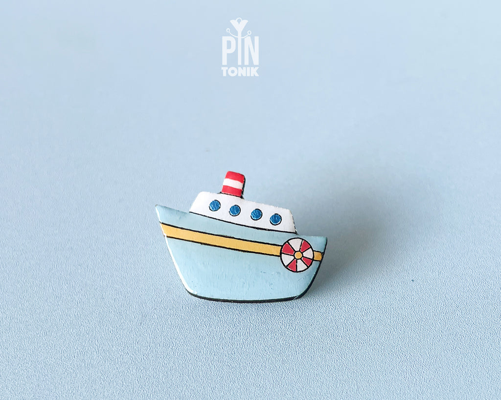 Cruise Ship Pin