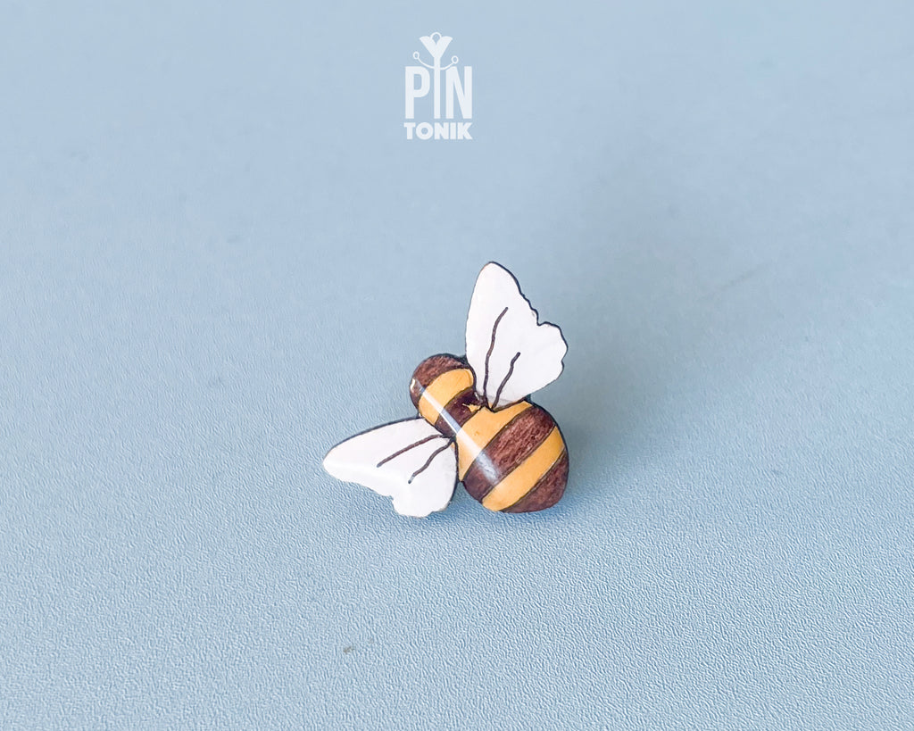 Bumblebee Pin