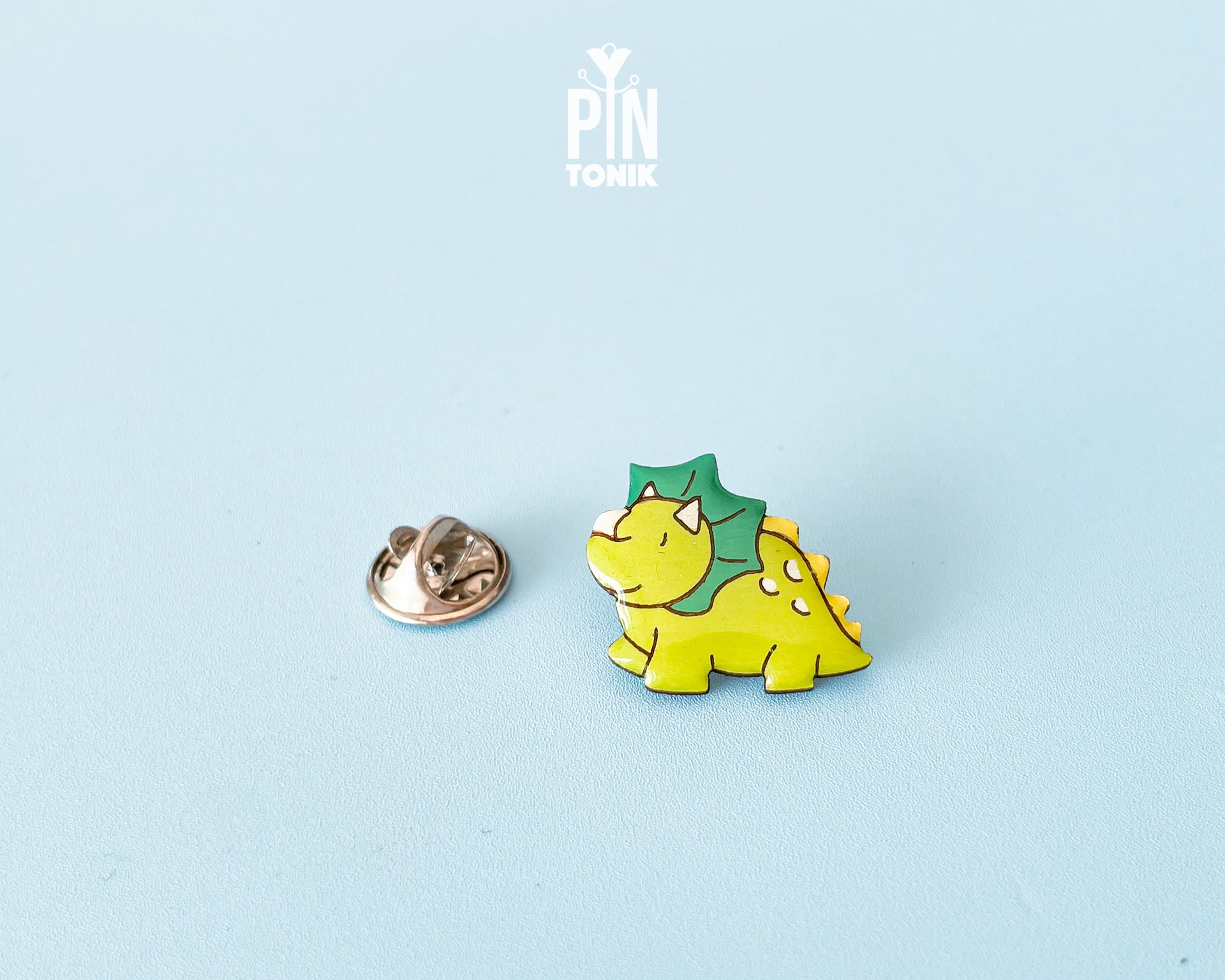 Triceratops Dinosaur Pin