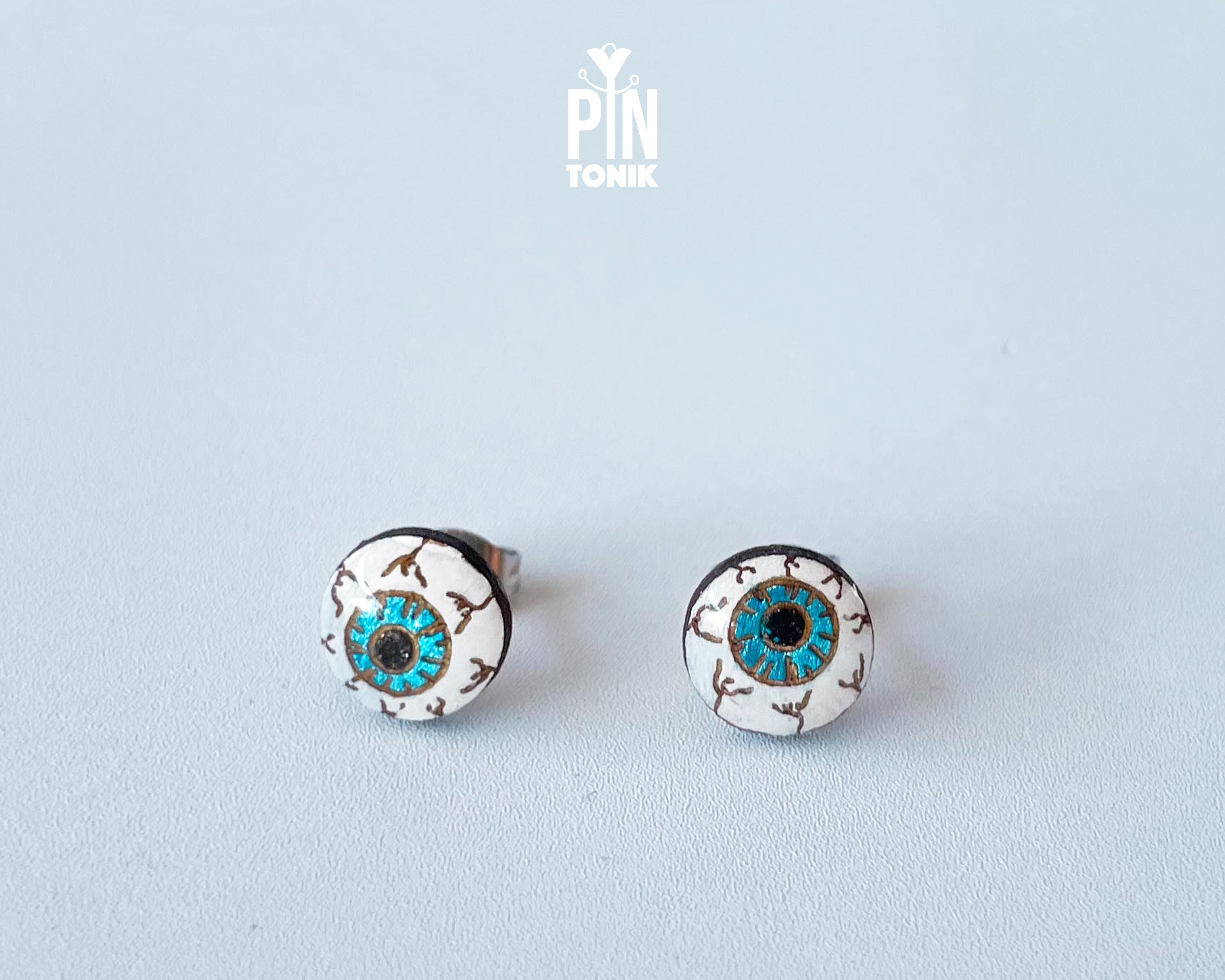 Creepy Eyeball Studs