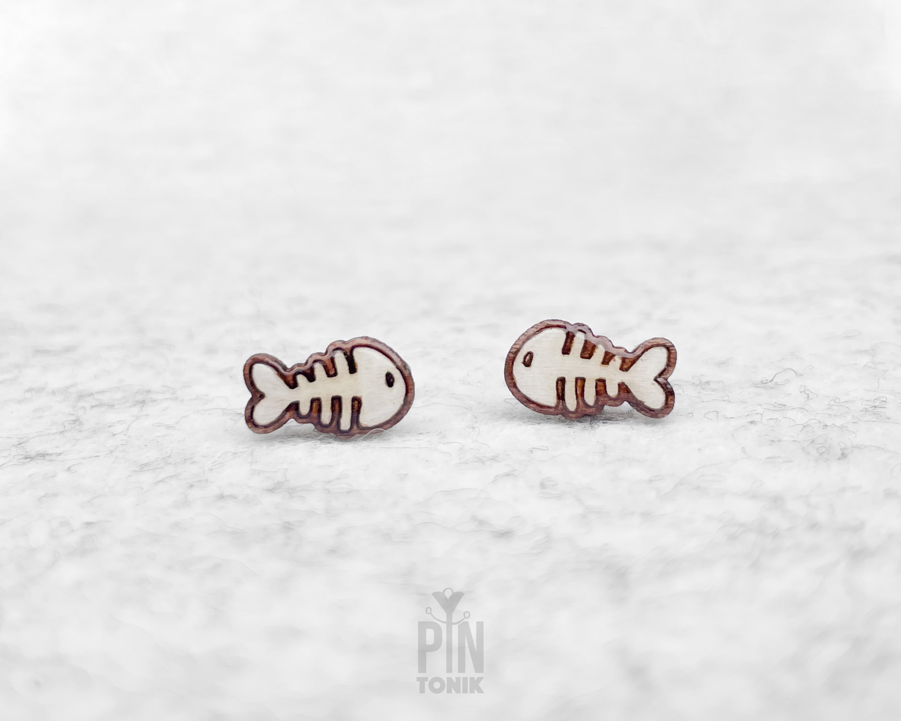 Fishbone Skeleton Studs