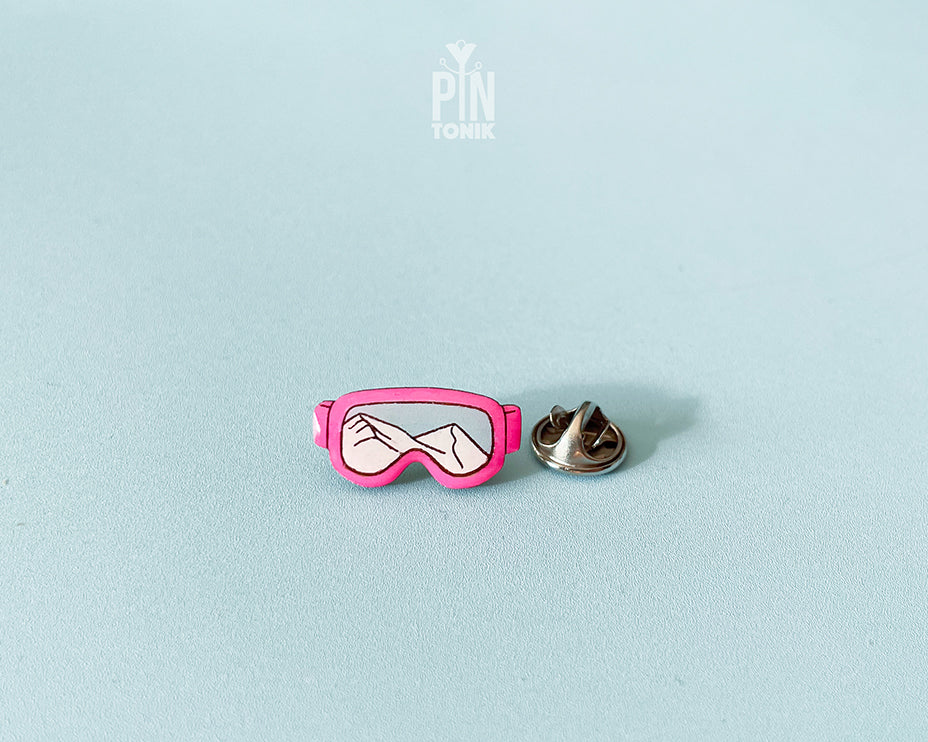 Ski Goggles Pin