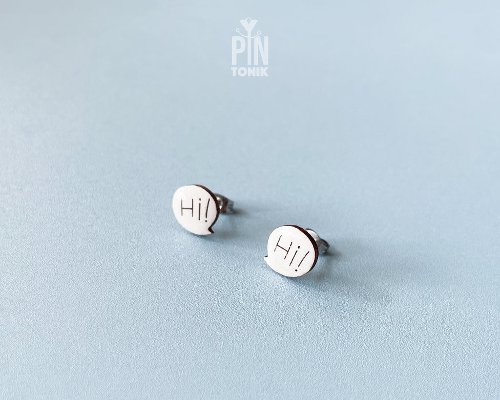 Hi! Speech Bubble Studs