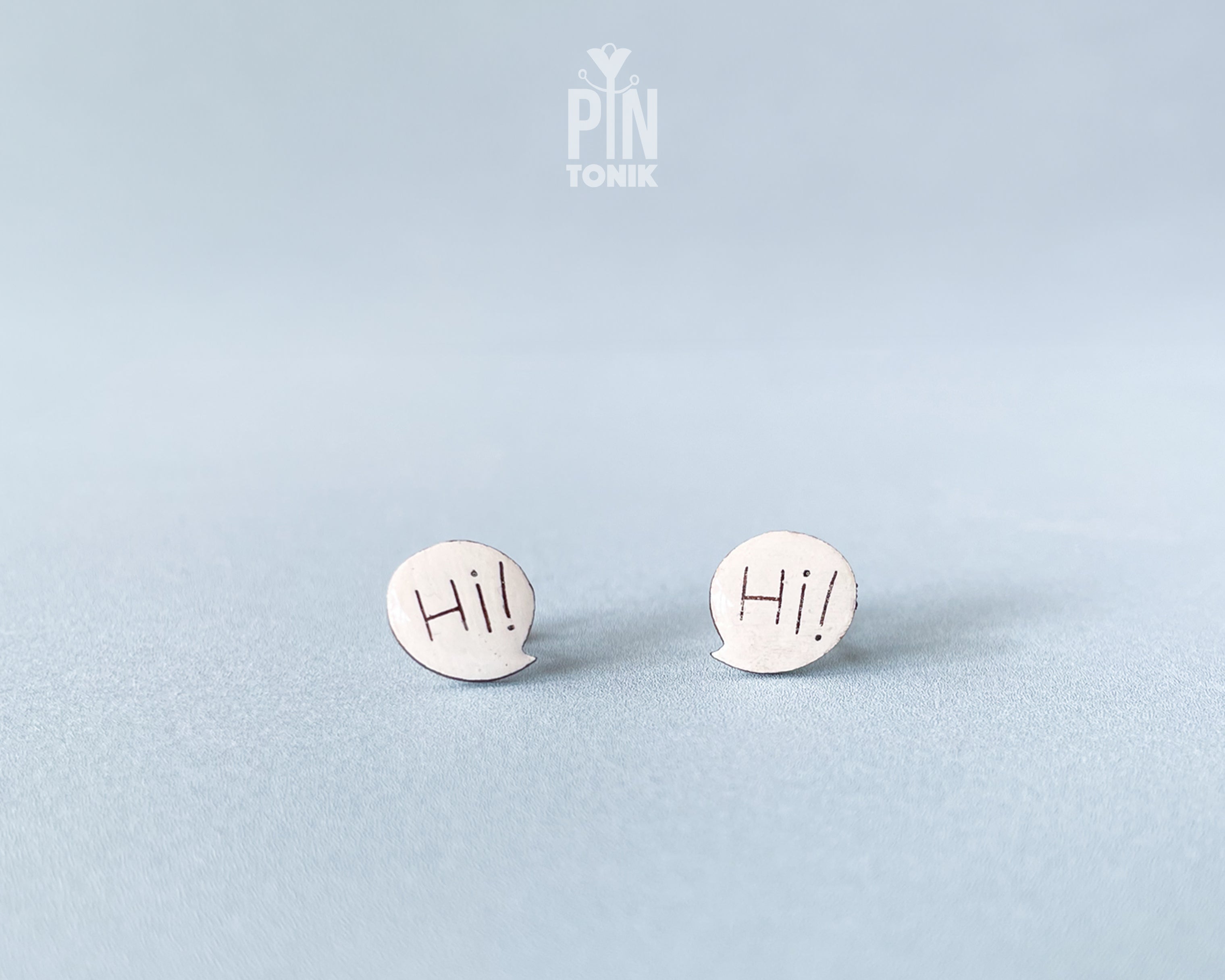 Hi! Speech Bubble Studs