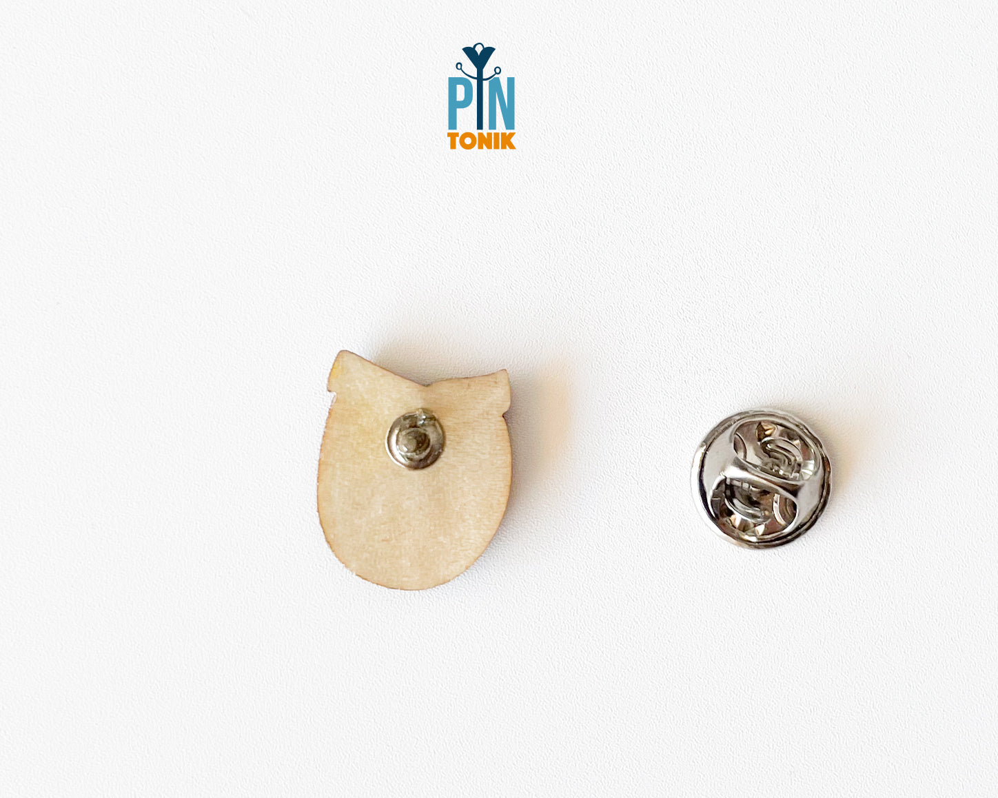 Lucky Horseshoe Pin