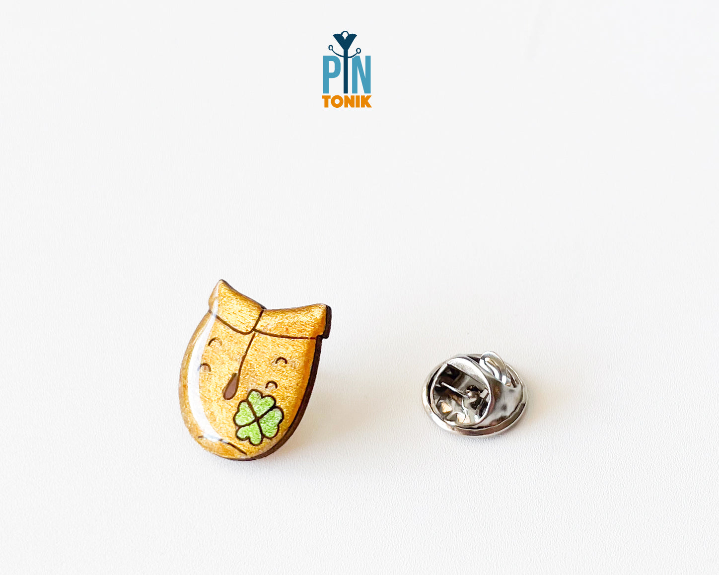 Lucky Horseshoe Pin