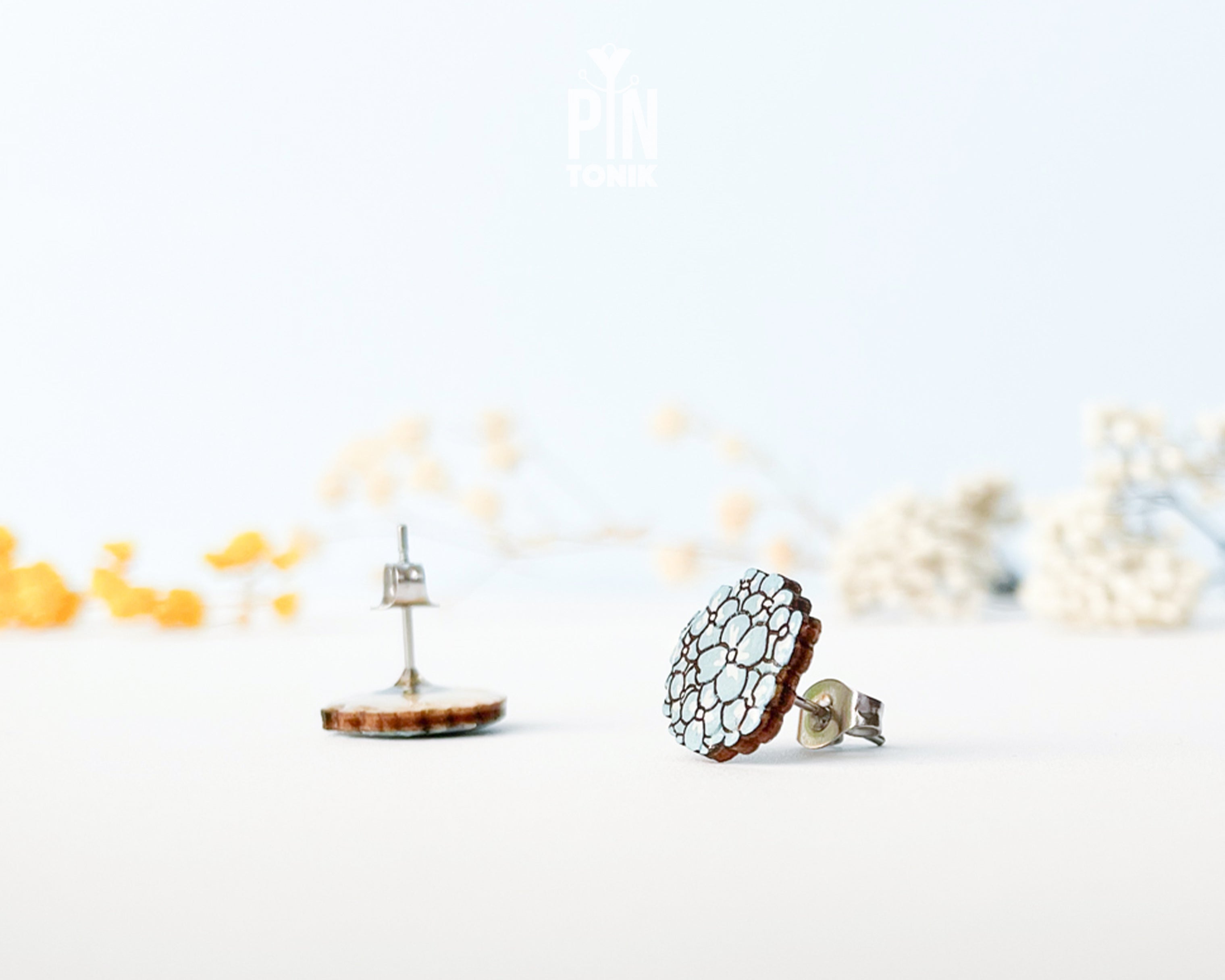 Boucles d'oreilles clous Hortensia bleu