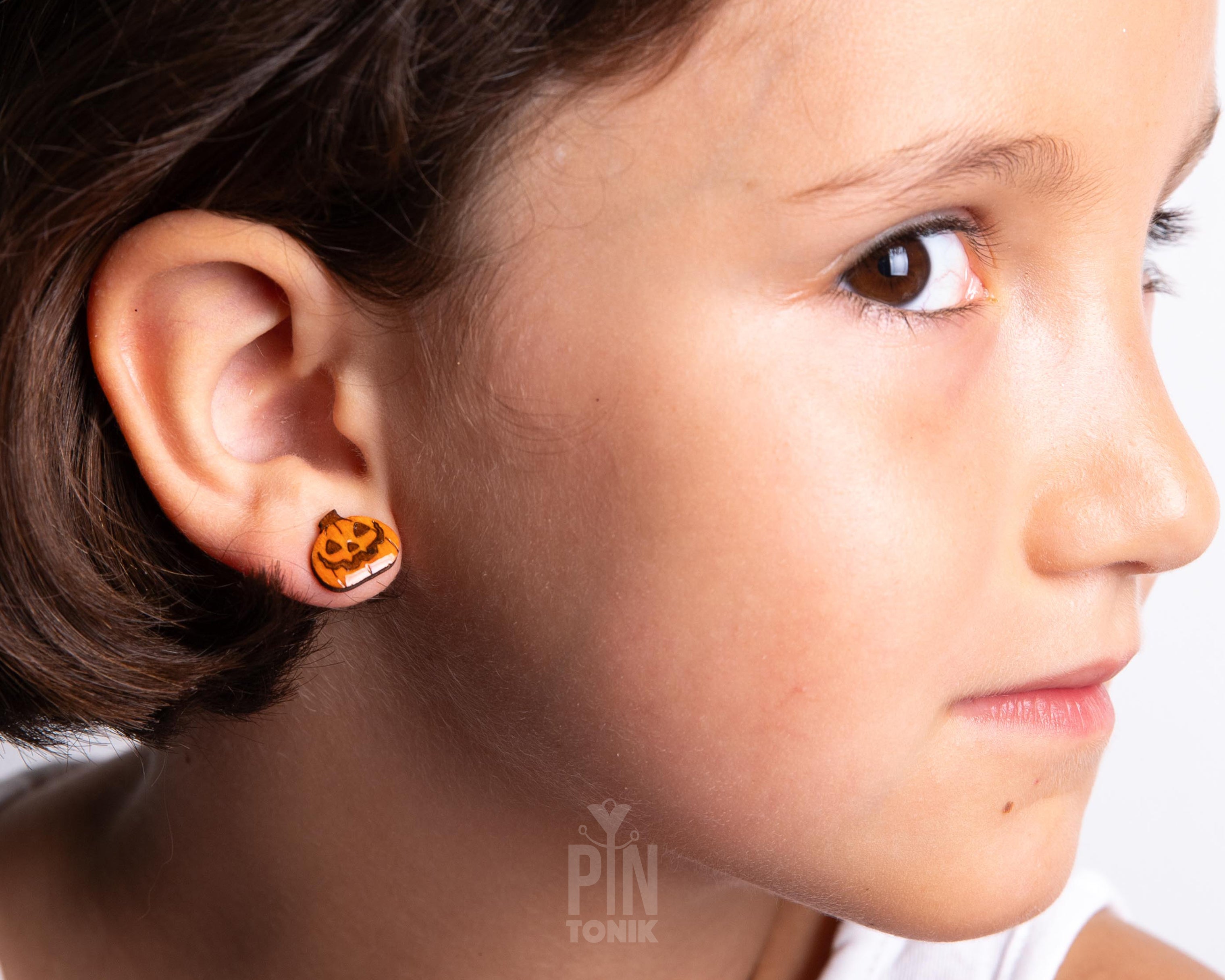 Jack O Lantern Pumpkin Studs