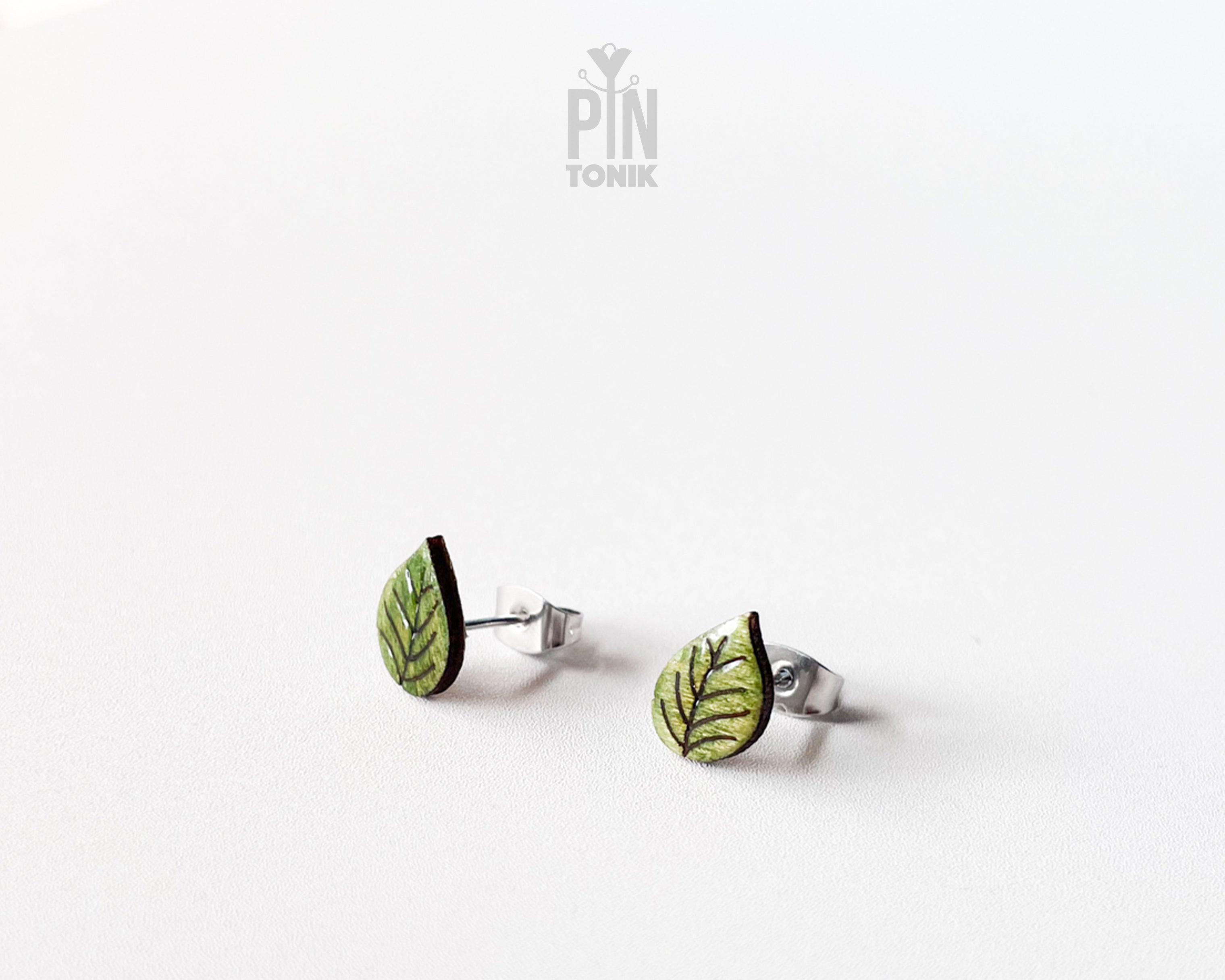 Green Leaves Studs