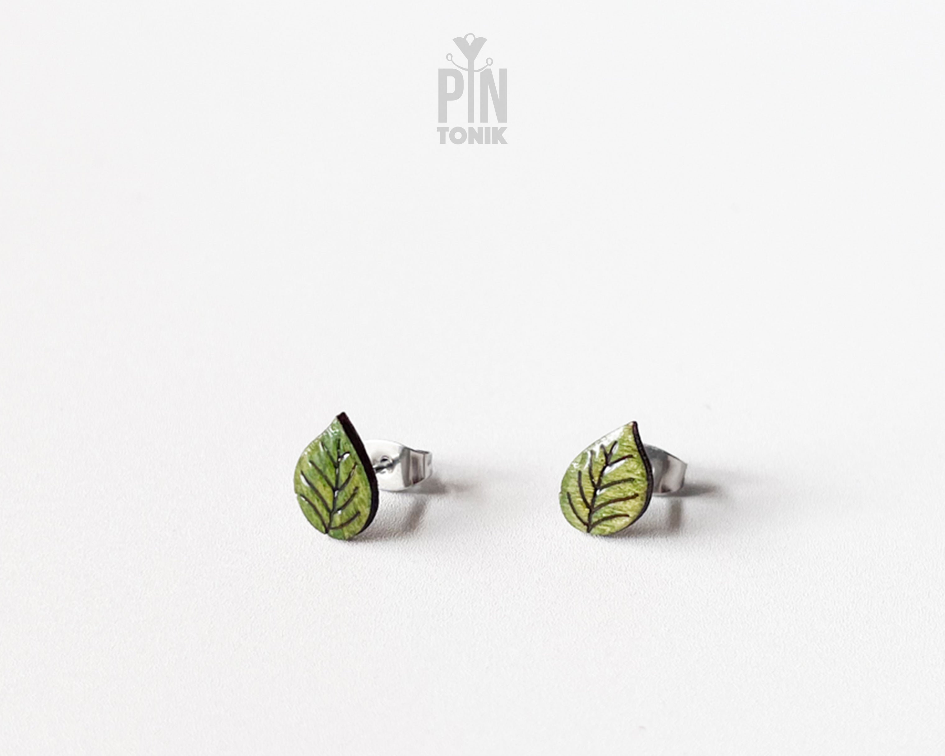 Green Leaves Studs