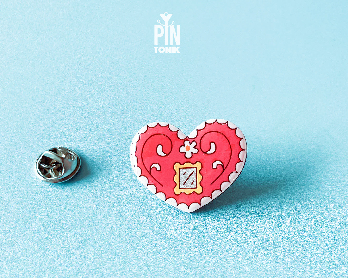 Croatian Licitar Heart Wooden Pin