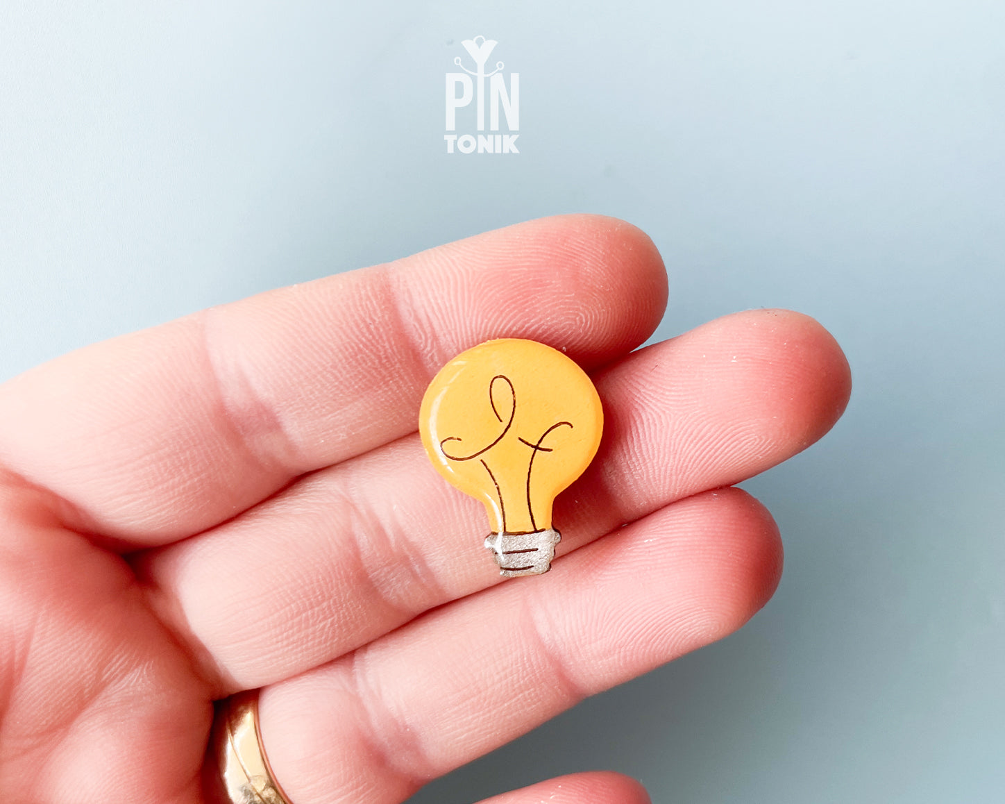 Light Bulb Pin