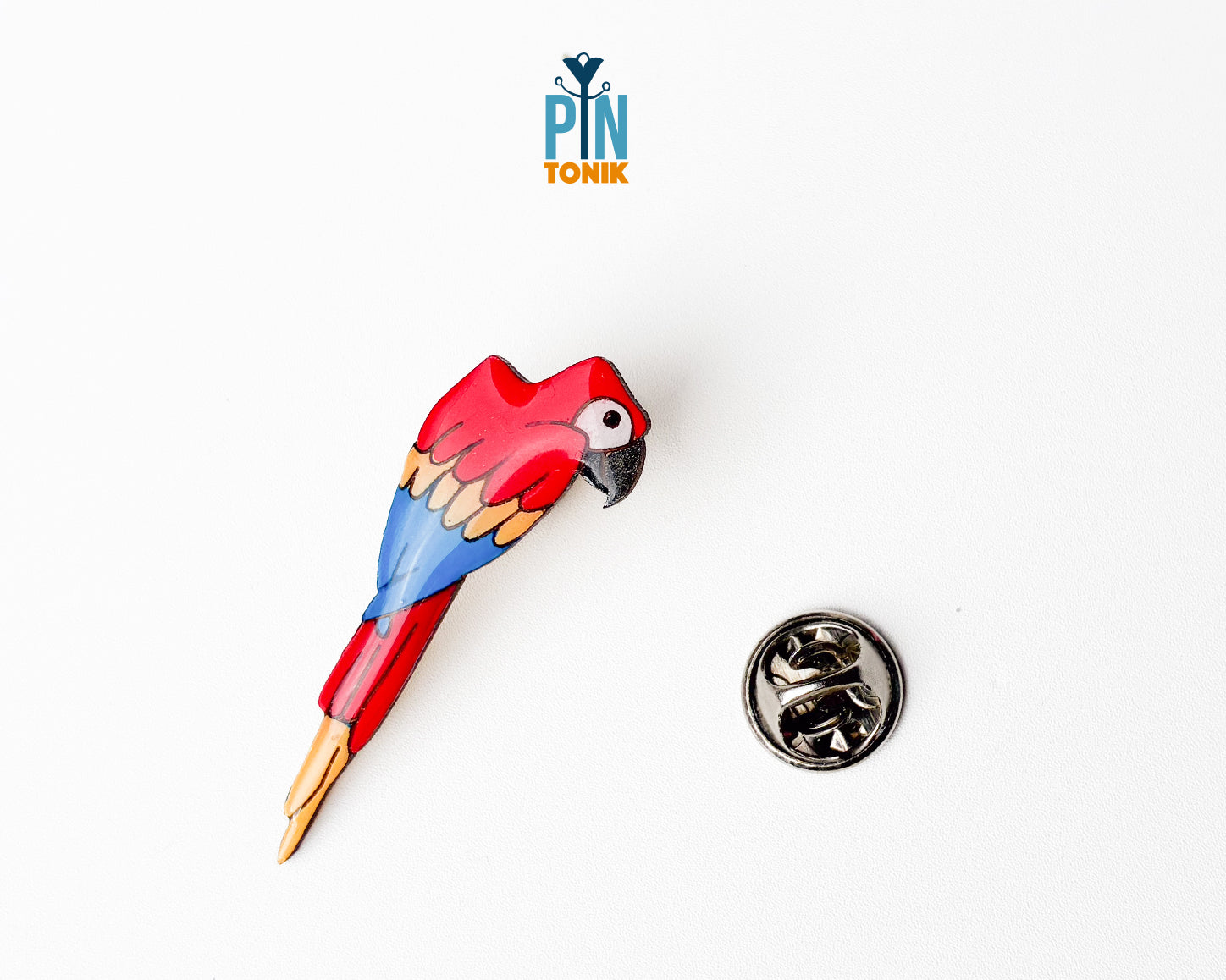 Ara Parrot Wooden Pin