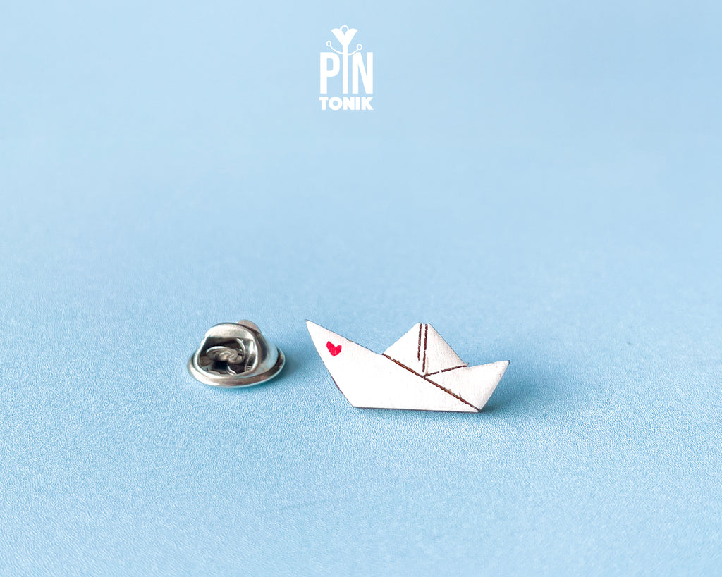 Paper boat wooden pin with red heart