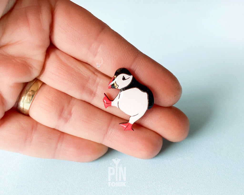 Walking Puffin Pin