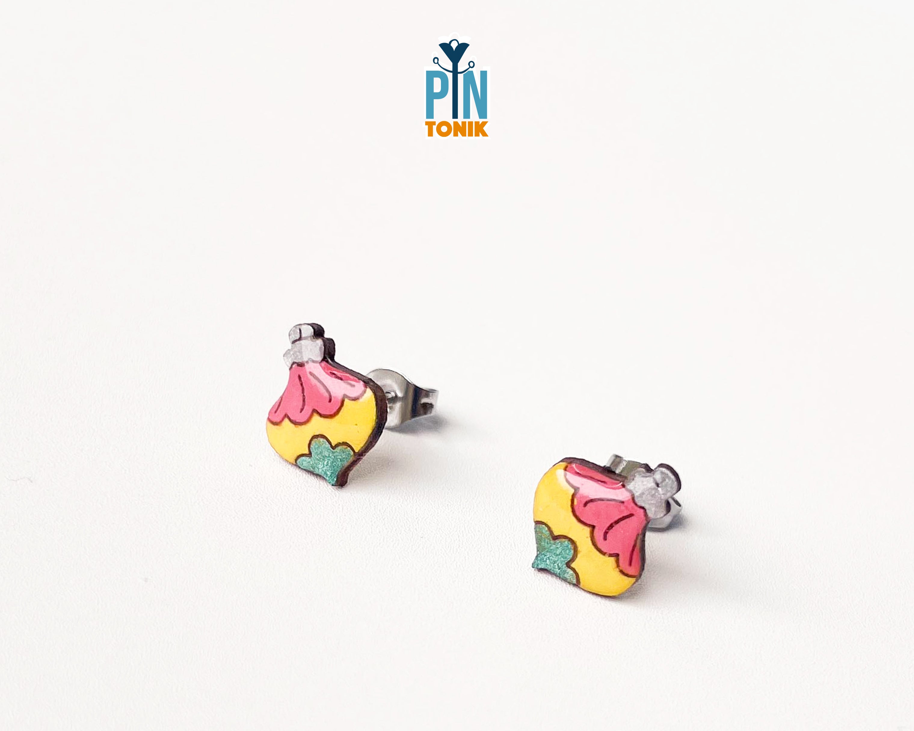Vintage Bauble Studs