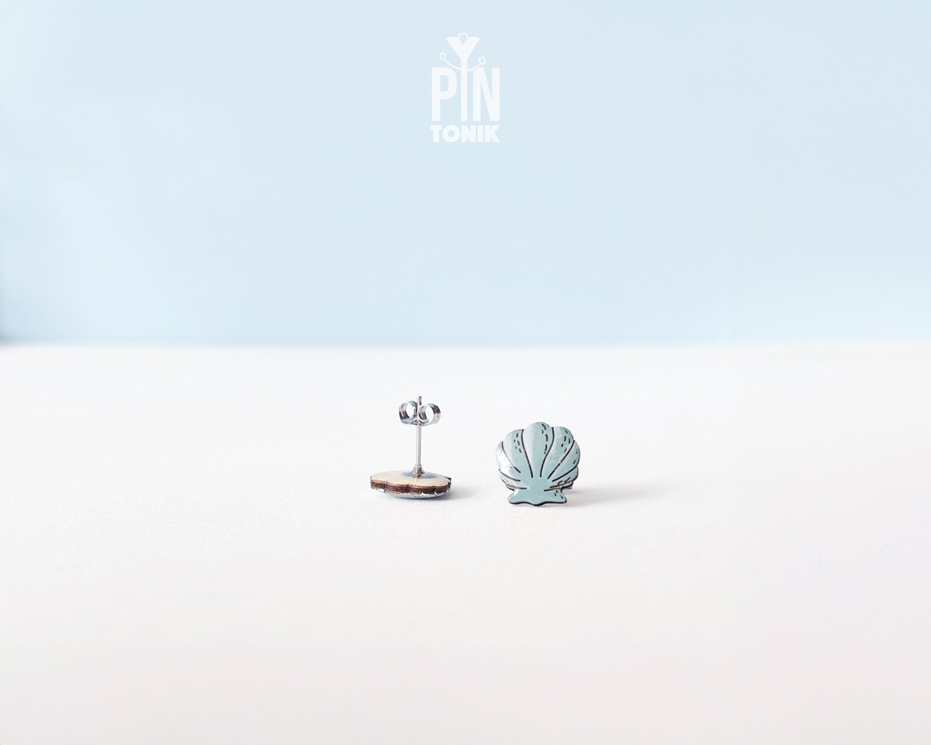 Scallop Shells Stud Earrings