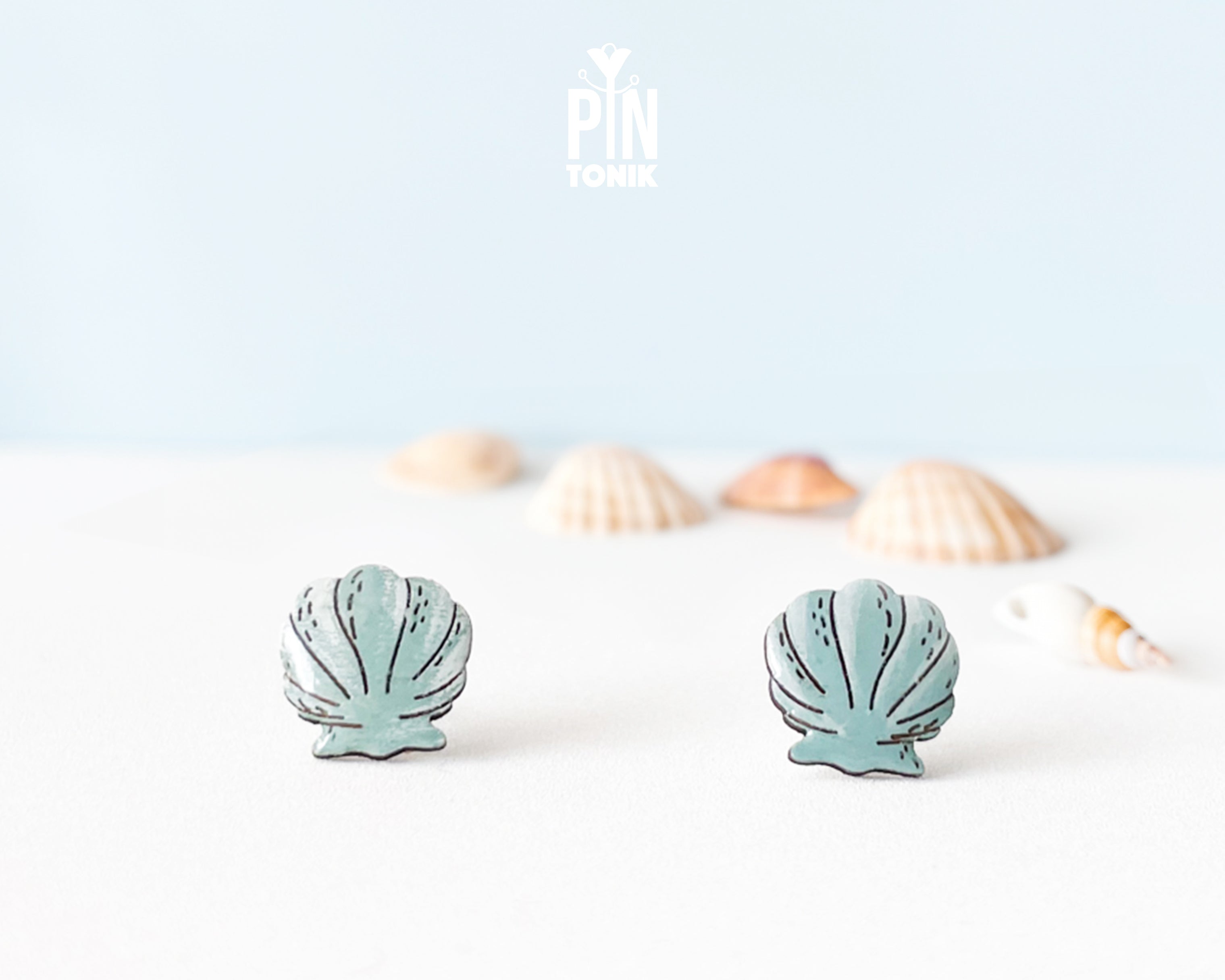 Scallop Shells Stud Earrings