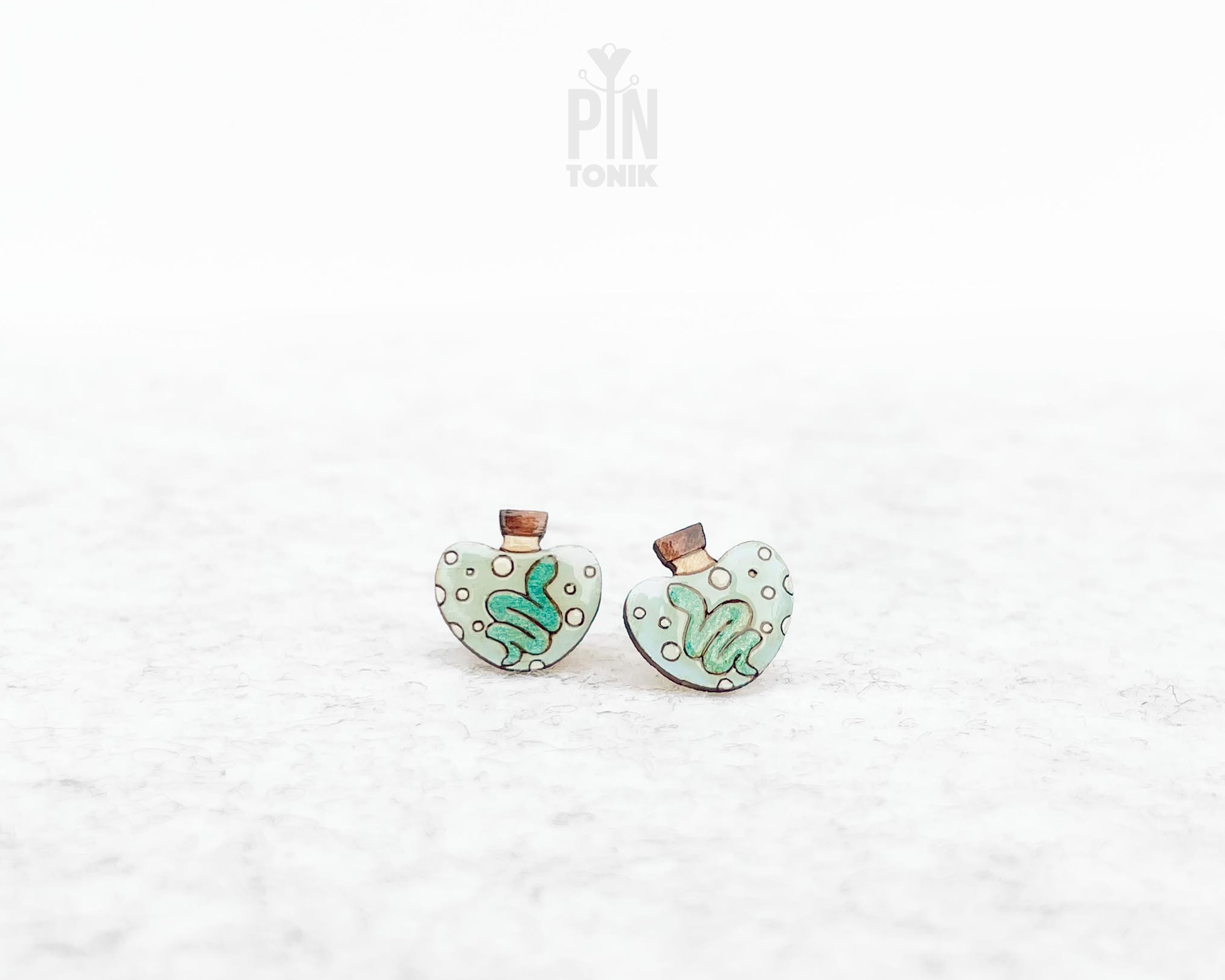 Snake Potion Studs