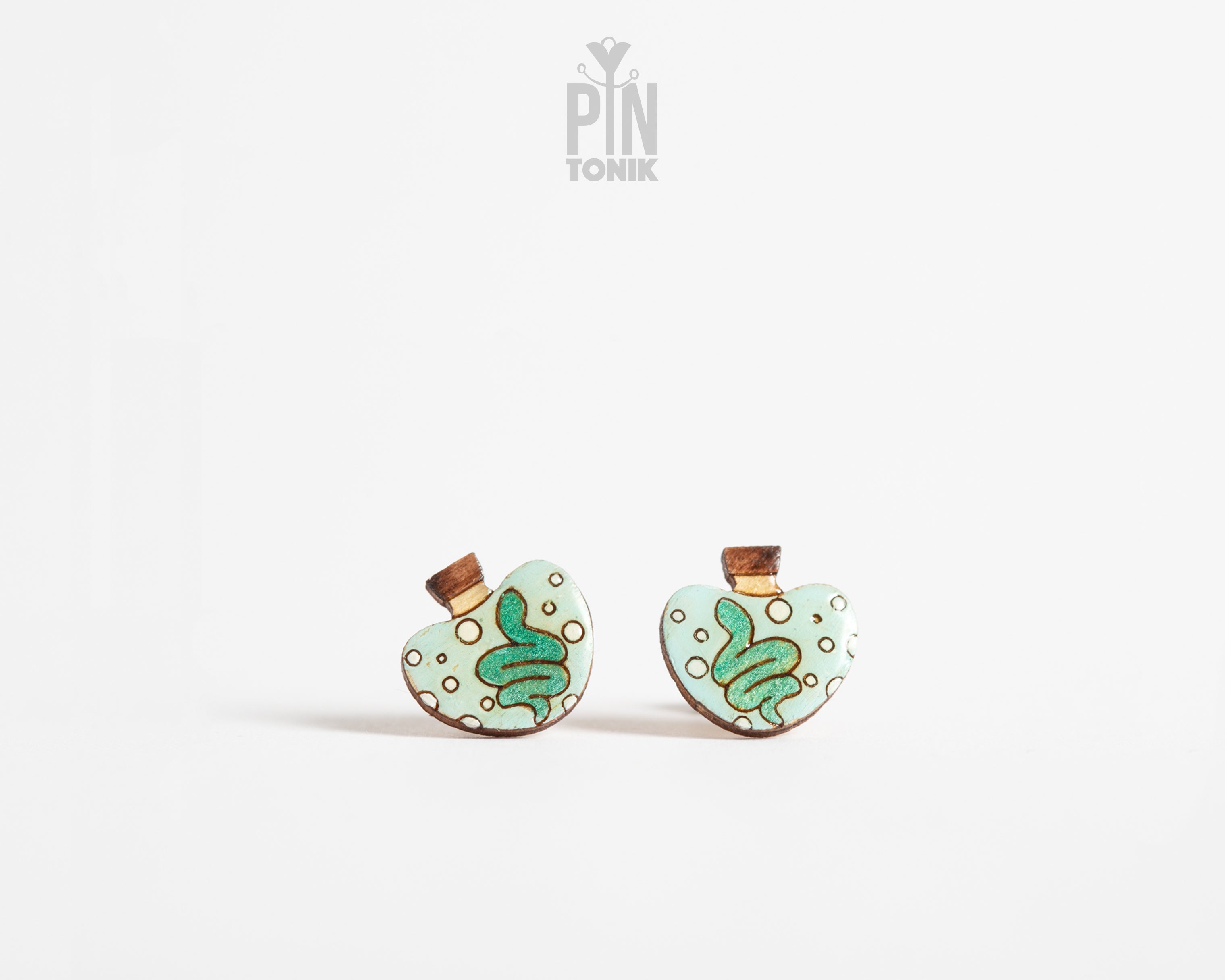 Snake Potion Studs