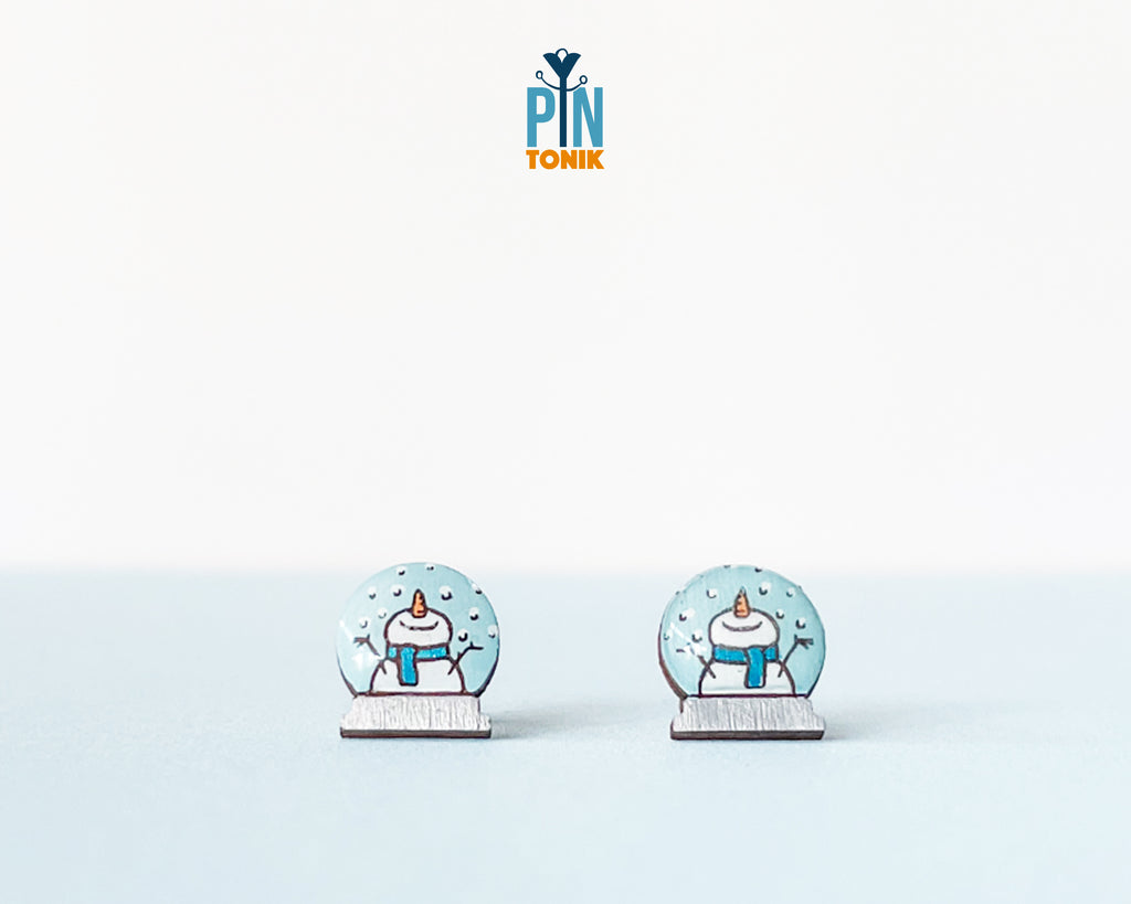 Snowman in Snow Globe Studs