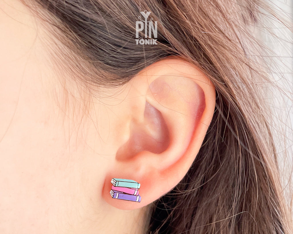 Boucles d'oreilles clous Pile de livres
